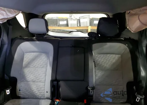 2020 Chevrolet Equinox z USA, uszkodzony, nr VIN 2GNAXHEV2L6217538